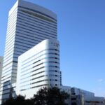 埼玉県央障害者就職面接会の会場となるソニックシティの外観とイベント案内